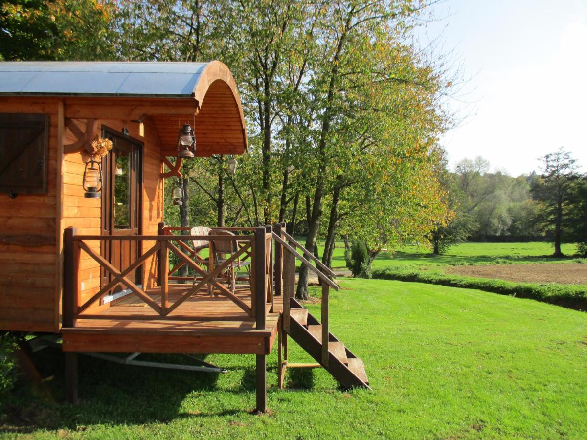 Roulotte Panoramique Du Moulin Bed & Breakfast Châtillon-sur-Marne Exterior foto